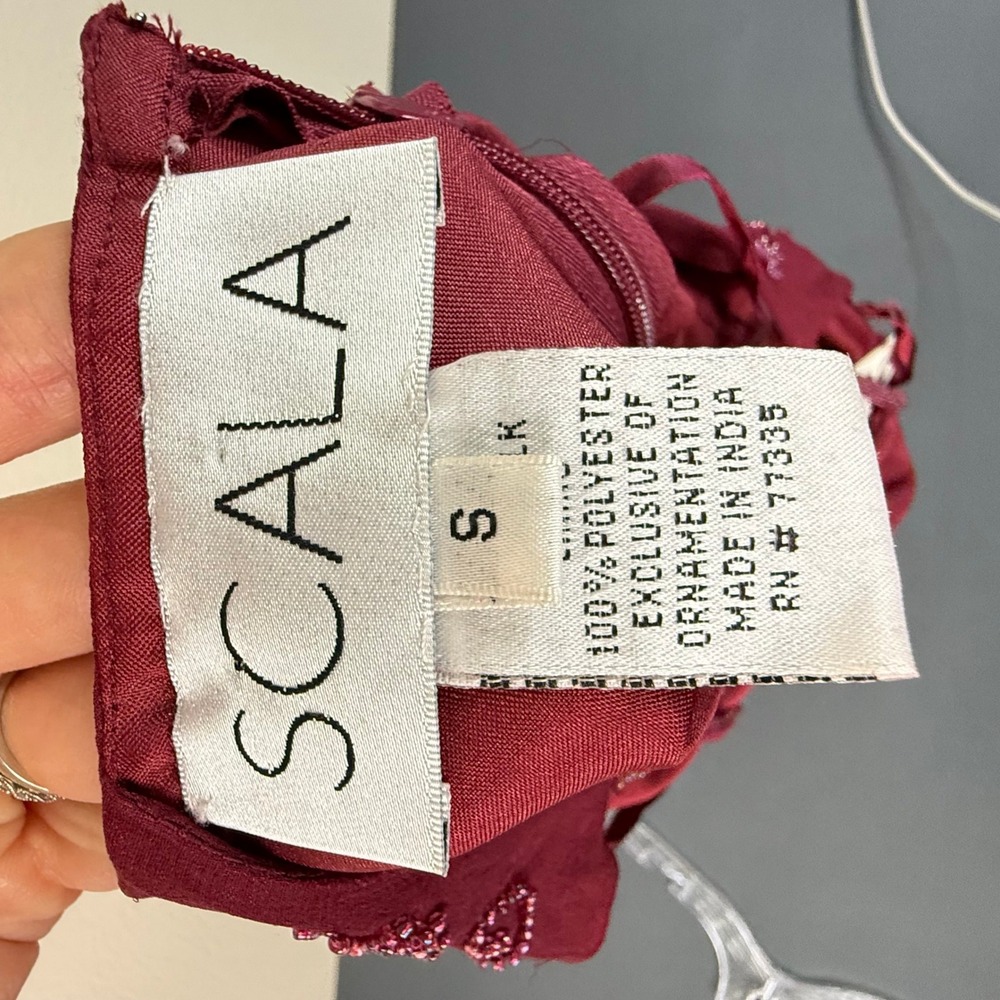 Scala Dress Womens S Burgundy Silk Beaded Handkerchief Hem Cowl Neck Y2K - Picture 7 of 9